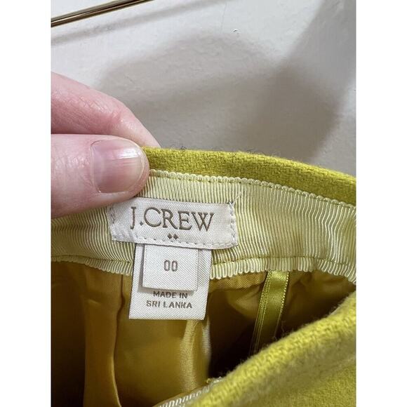 J. Crew Women’s Wool Skirt Size XS 00 Mustard Yellow Preppy Vibrant Mod Office - Picture 3 of 8
